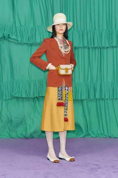 Look 82